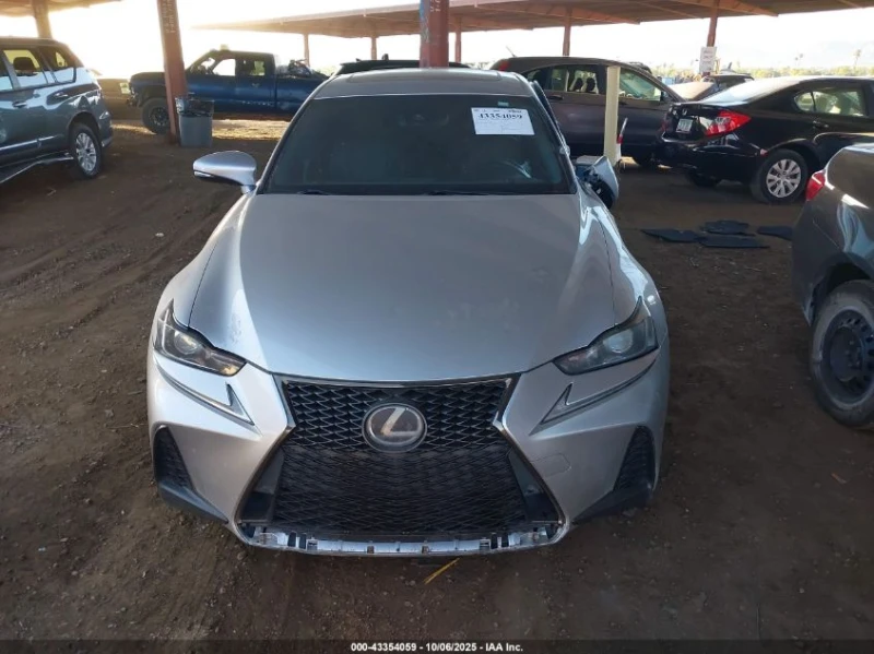 Lexus IS 300 3.5L V-6 DI, DOHC, VVT, 260HP All Wheel Drive, снимка 4 - Автомобили и джипове - 53025051