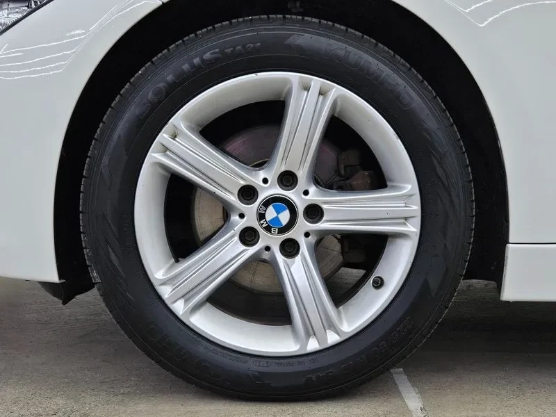 BMW 320 d, снимка 5 - Автомобили и джипове - 54589645
