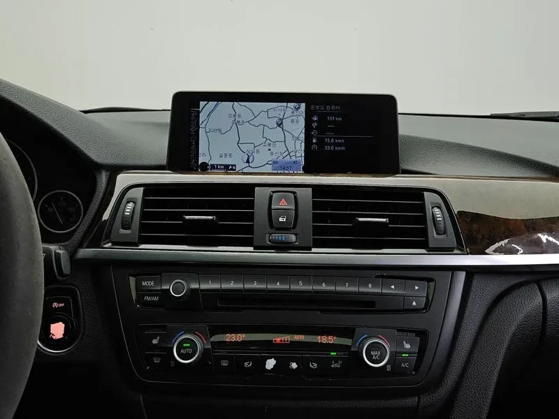 BMW 320 d, снимка 14 - Автомобили и джипове - 54589645