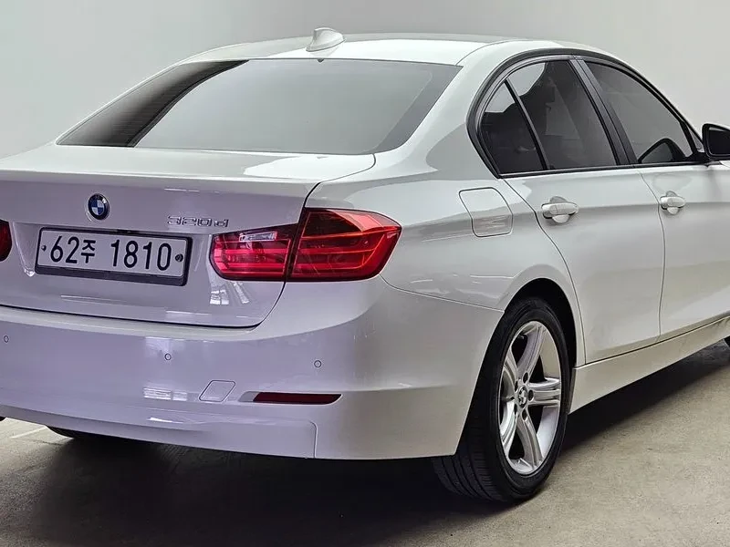 BMW 320 d, снимка 2 - Автомобили и джипове - 54589645