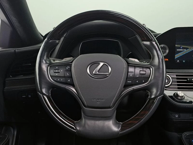 Lexus LS 3.4 Automatic, снимка 13 - Автомобили и джипове - 55825167