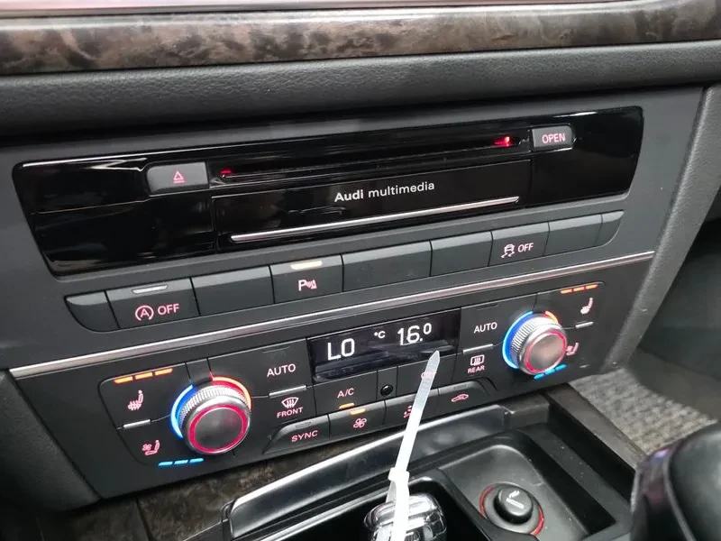 Audi A6 35 Tdi Quattro Premium C7, снимка 16 - Автомобили и джипове - 56354148