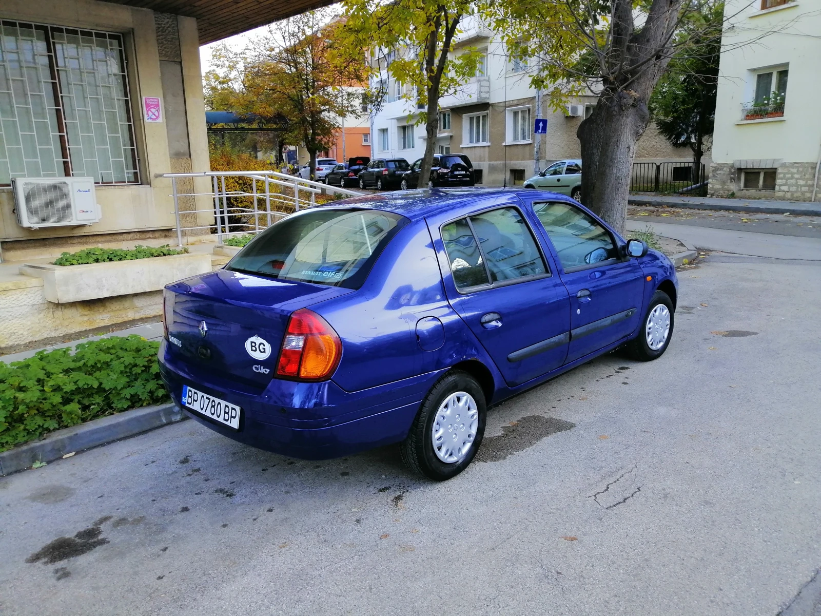 Renault Clio 1.4 8V - изображение 7