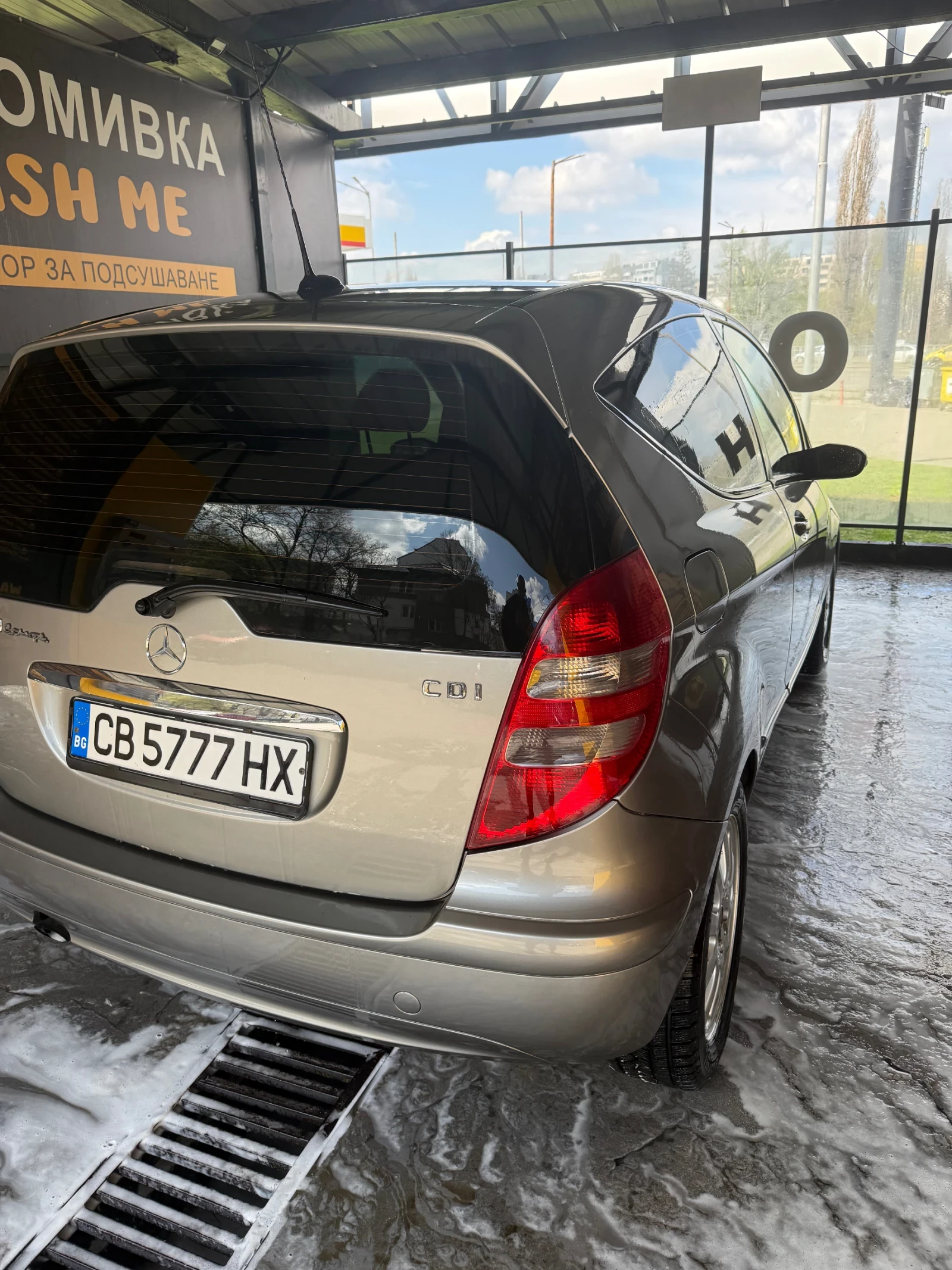 Mercedes-Benz A 180  - изображение 7