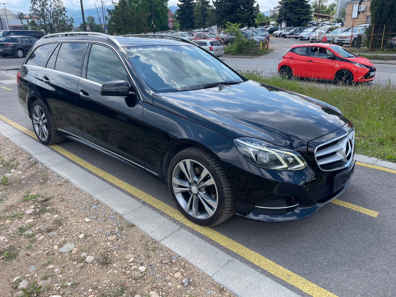 Mercedes-Benz E 250 2.5BLUETEC-EURO-6B-LED-ФАРОВЕ-AVANTGARDE - изображение 3