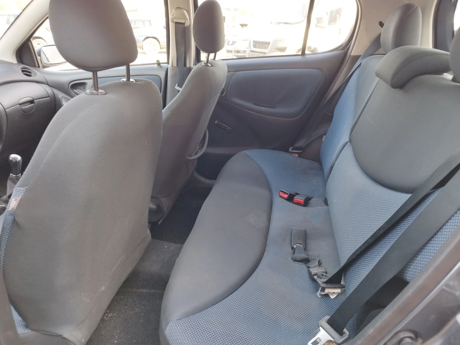 Toyota Yaris 1.4 D4D klima - изображение 10