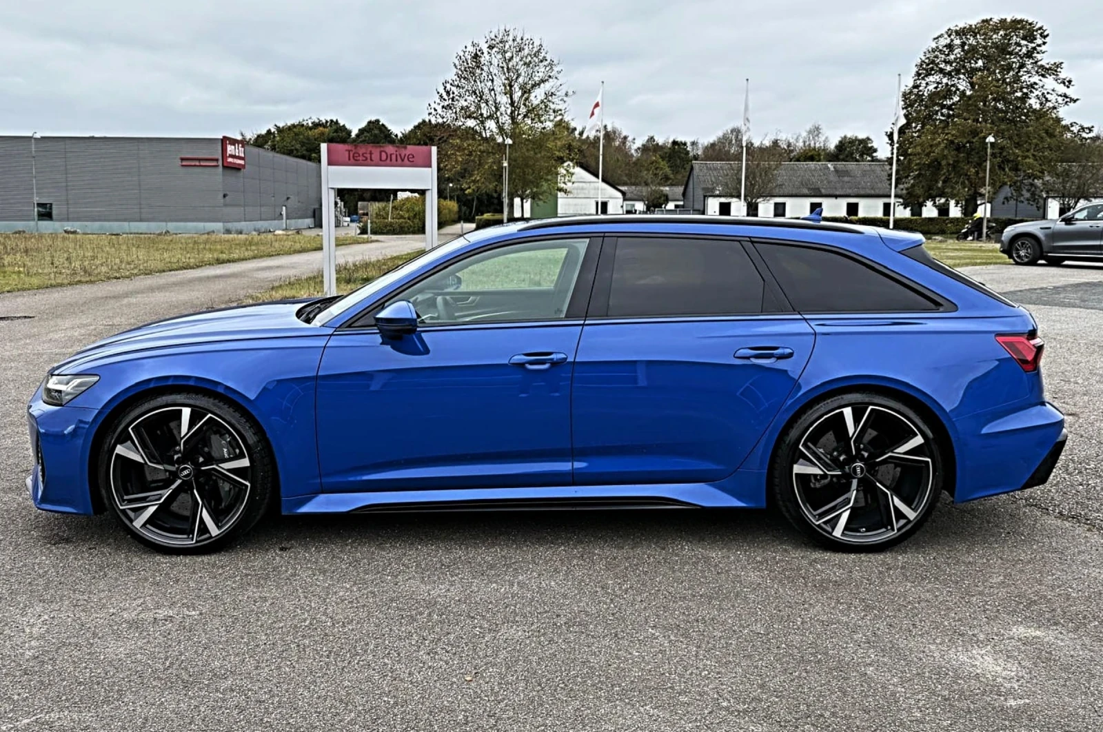 Audi Rs6   Audi RS6 Avant* 800HP* CERAMIC | Mobile.bg   9