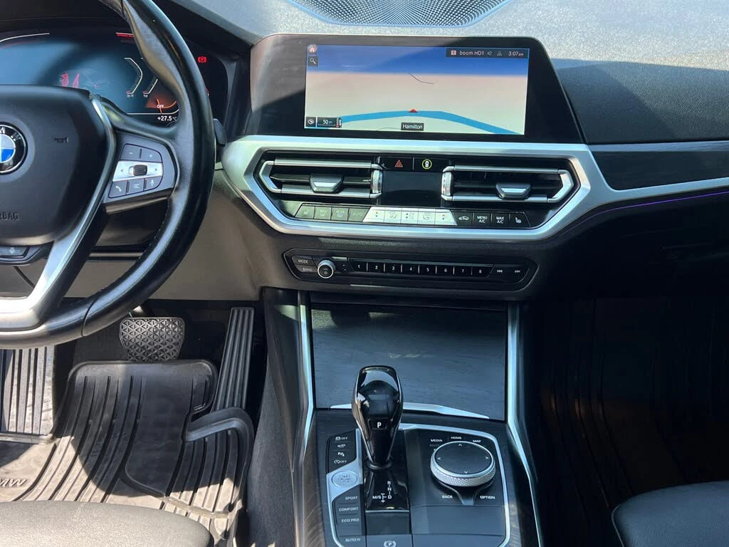 BMW 330 * АВТО КРЕДИТ* ЦЕНА ДО БГ * СЕРВИЗНА ИСТОРИЯ *  - изображение 9