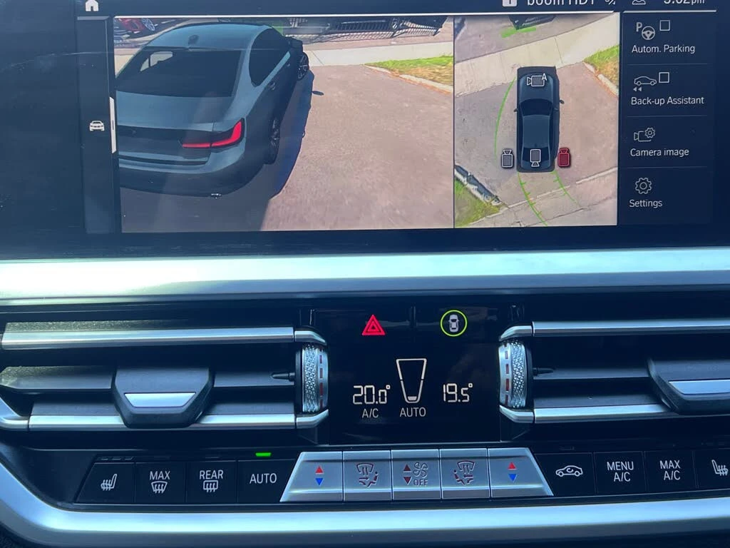 BMW 330 *  *    *   *  | Mobile.bg   12