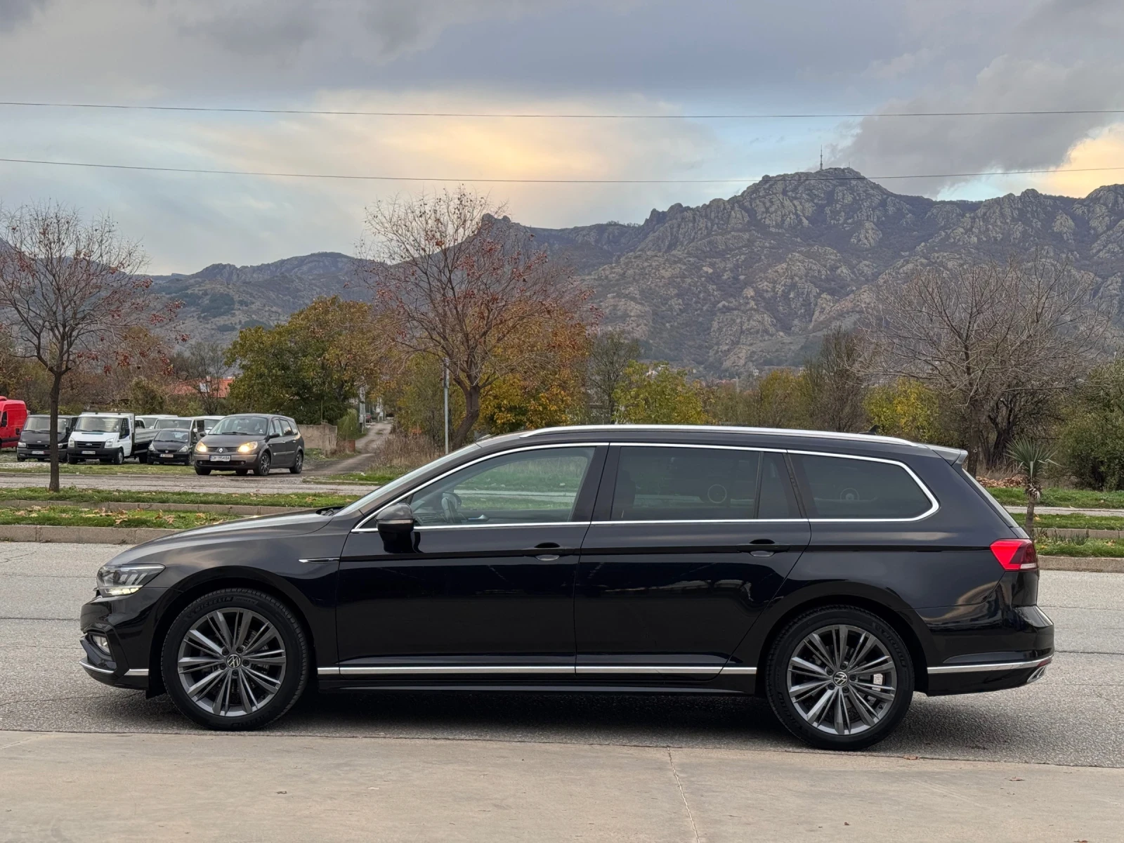 VW Passat 2.0TDI R-Line 150 DSG* Keyless* *  | Mobile.bg   2