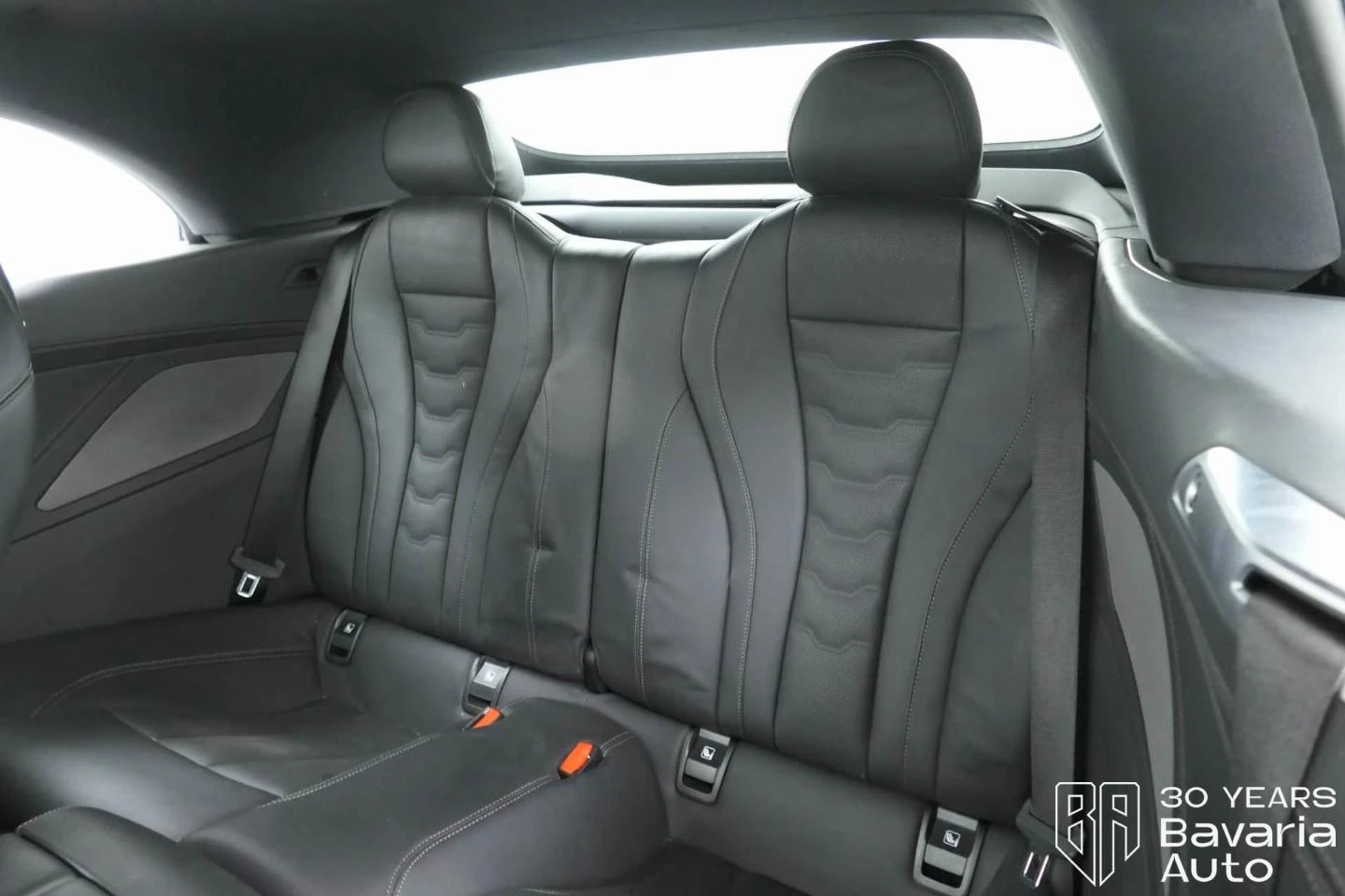 BMW 850 M850i xDrive Cabrio Sportautomatic - изображение 8