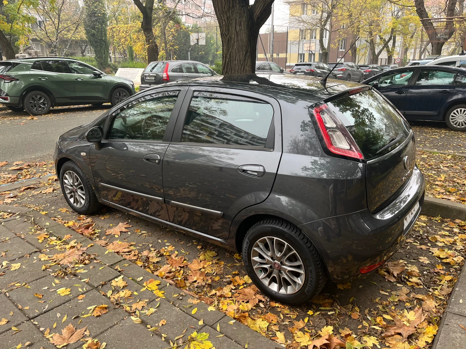 Fiat Punto 1.3 Multi Jet EVO - изображение 4