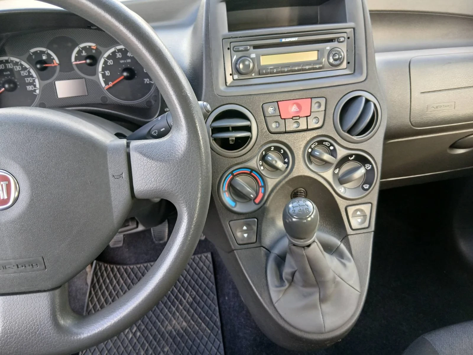 Fiat Panda 1.2 i 4x4 84500km | Mobile.bg � ����������� 8