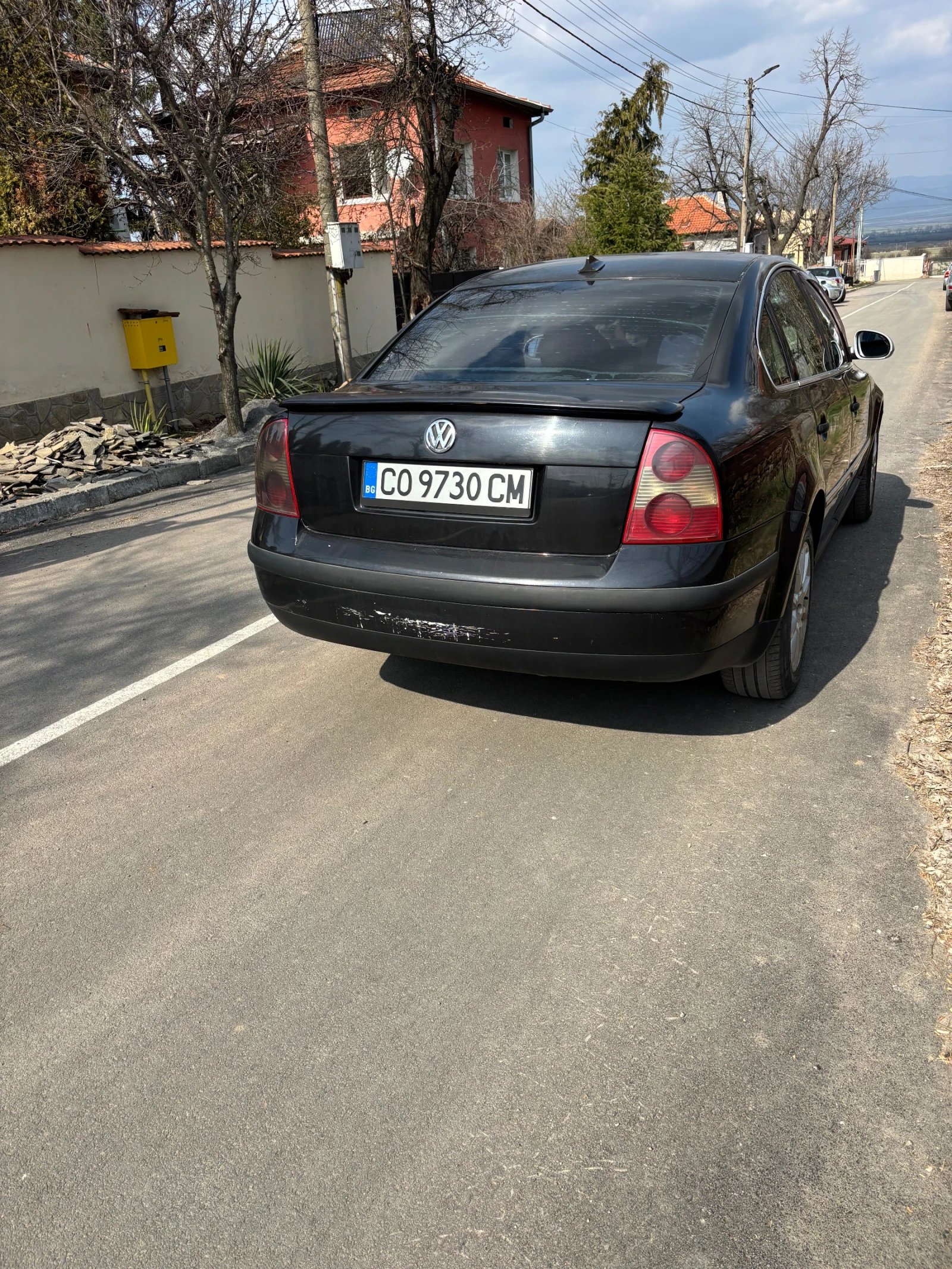 VW Passat, снимка 2 - Автомобили и джипове - 53874077