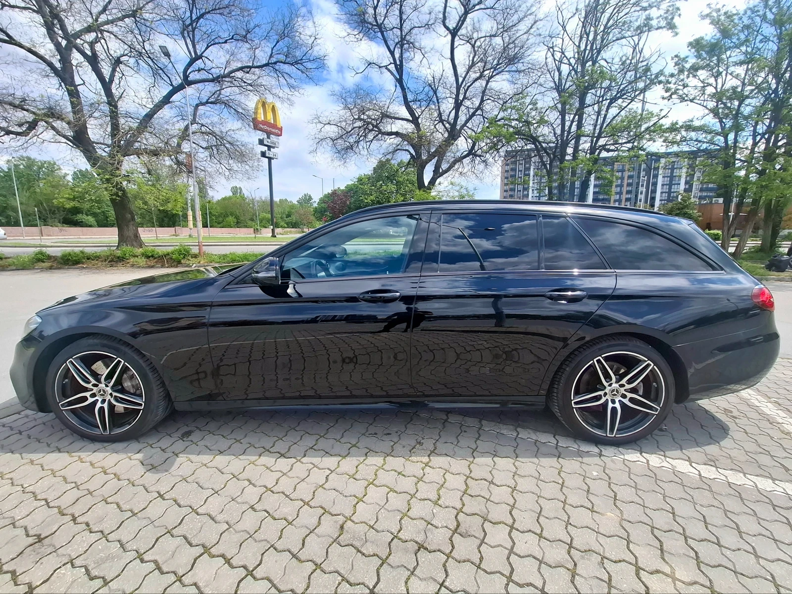 Mercedes-Benz E 350 Е350* 4MATIC, снимка 5 - Автомобили и джипове - 54389402