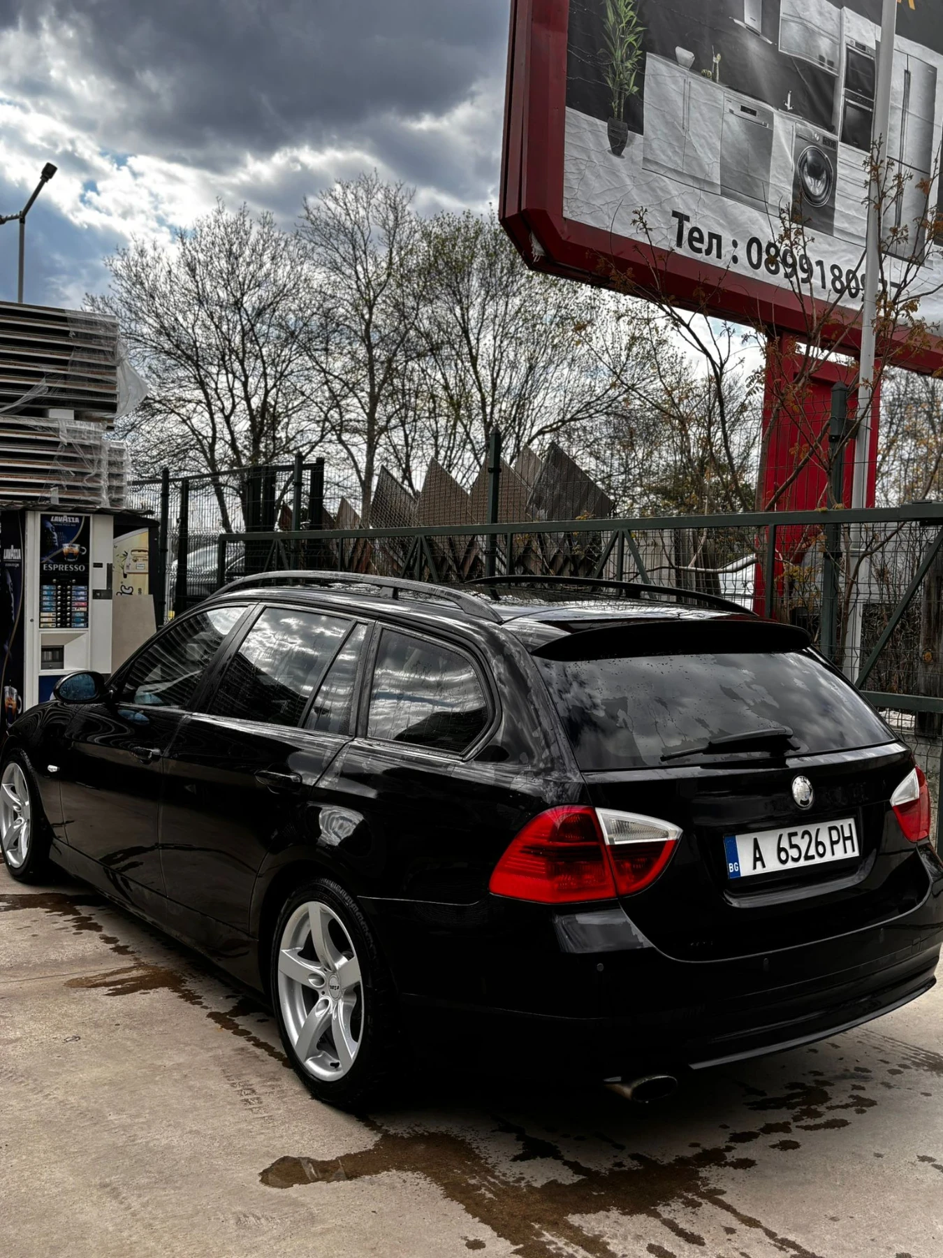 BMW 320, снимка 5 - Автомобили и джипове - 54945395