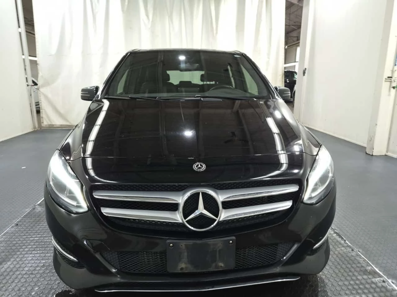 Mercedes-Benz B 250 4 MATIC | CARFAX | ��� ������������ ������ | Mobile.bg � ����������� 2