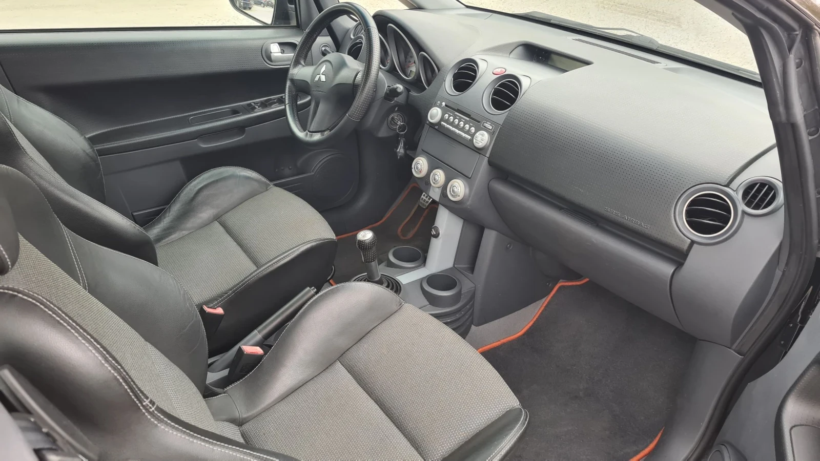 Mitsubishi Colt 1.5i Turbo/Cabriolet, снимка 7 - Автомобили и джипове - 55424953