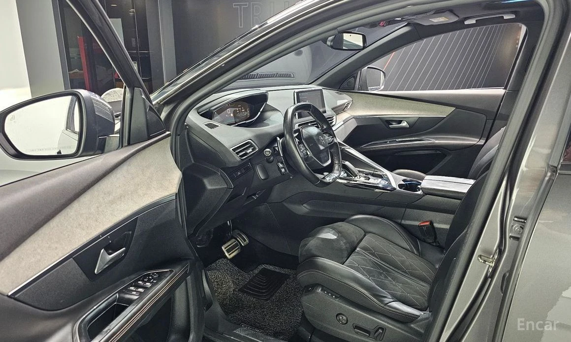Peugeot 5008, снимка 10 - Автомобили и джипове - 55181534