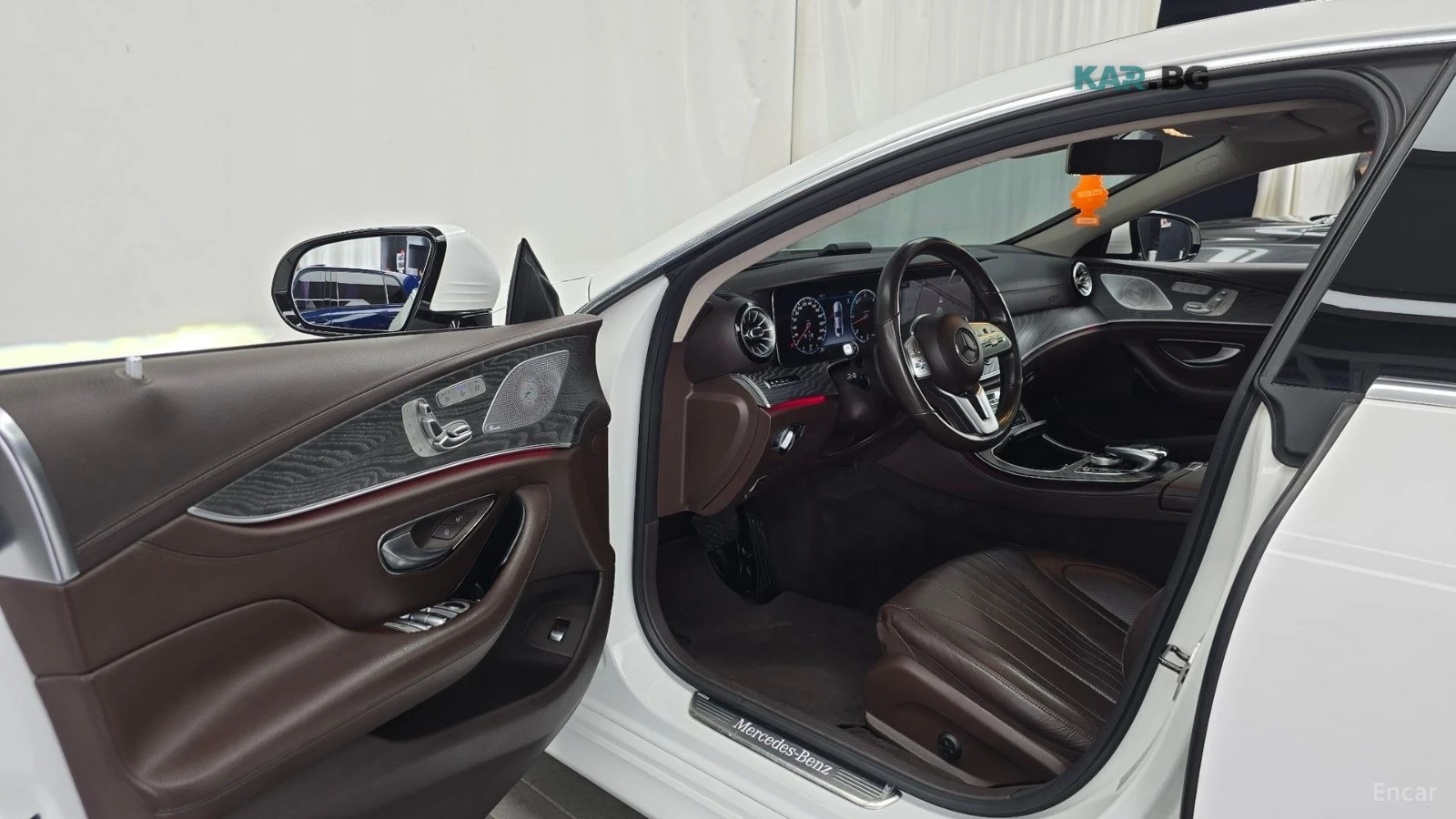 Mercedes-Benz CLS 400 d* 4MATIC* ОБДУХВАНЕ* ДИСТРОНИК* 360* КАМЕРА* , снимка 8 - Автомобили и джипове - 55233593
