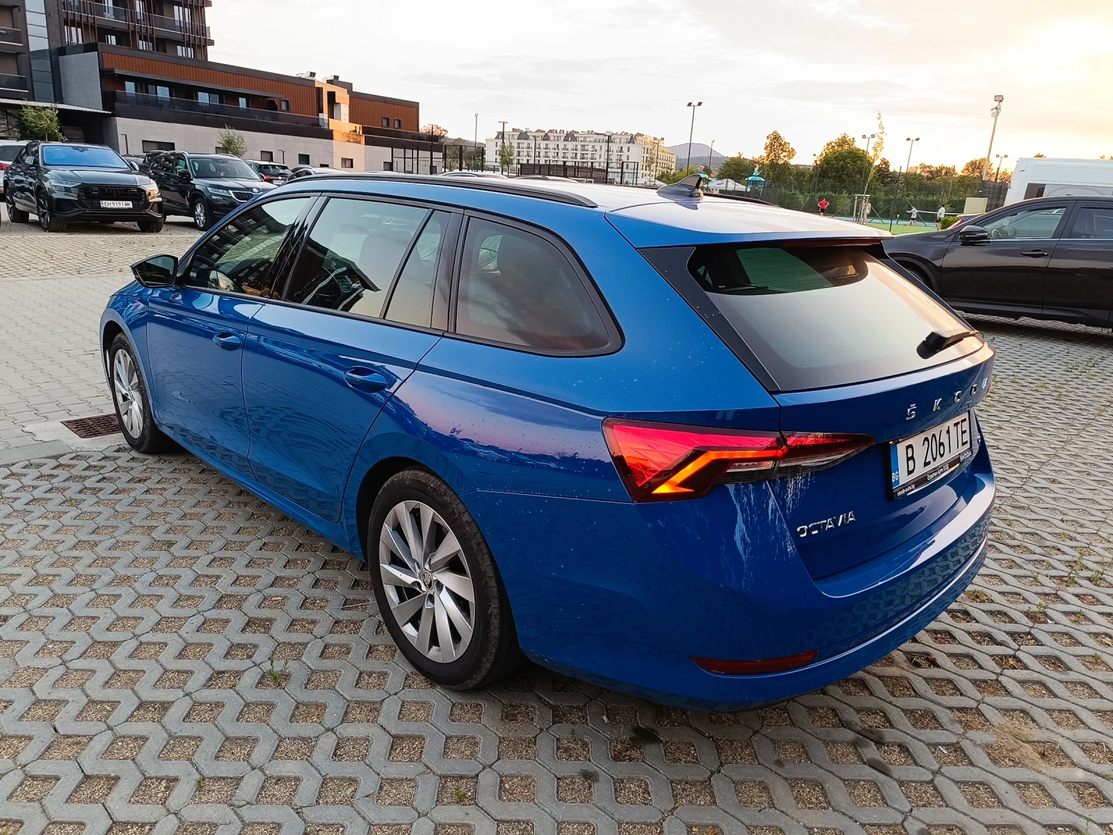 Skoda Octavia Skoda Octavia 2.0 TDI 150hp. 4x4 7 DSG, снимка 5 - Автомобили и джипове - 55436388