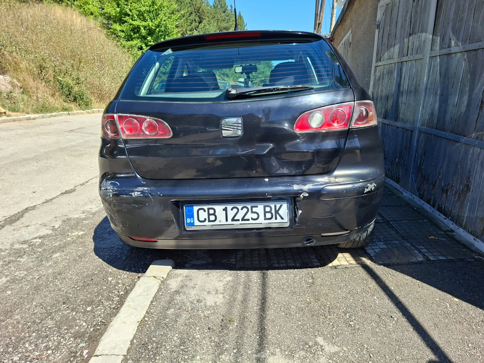 Seat Ibiza 1.4, снимка 6 - Автомобили и джипове - 55674334