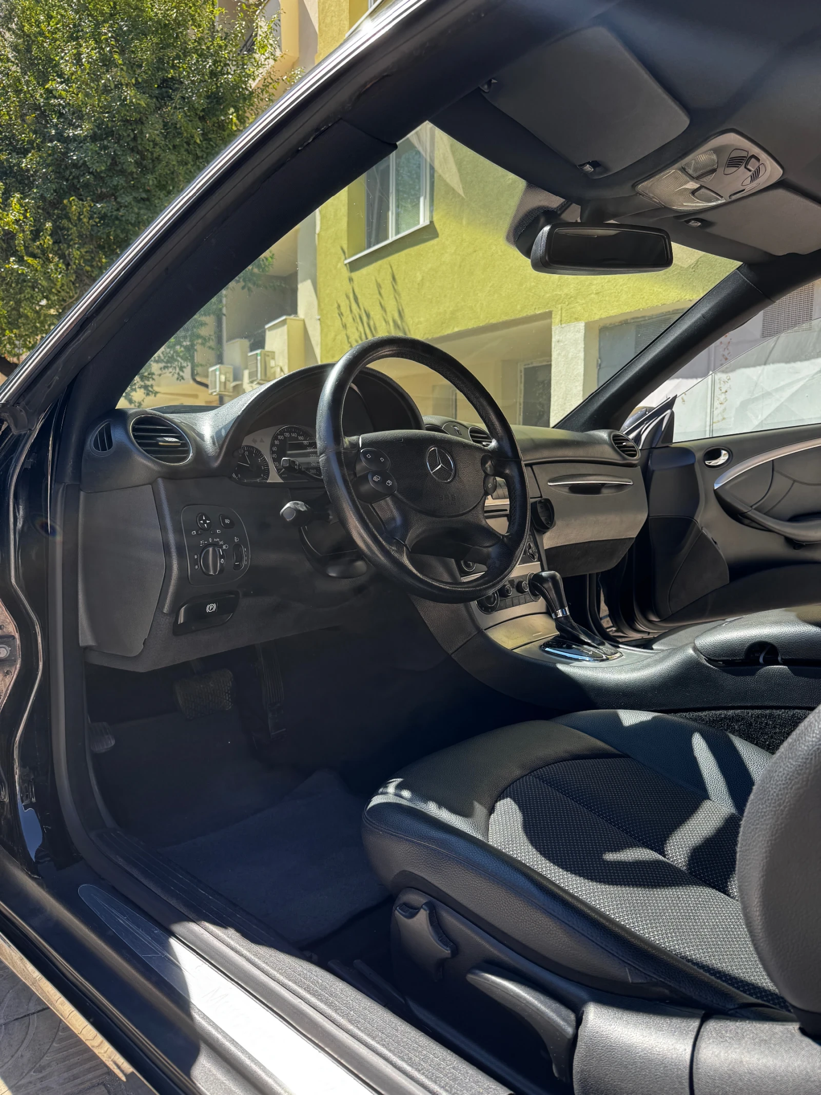 Mercedes-Benz CLK, снимка 7 - Автомобили и джипове - 55962516