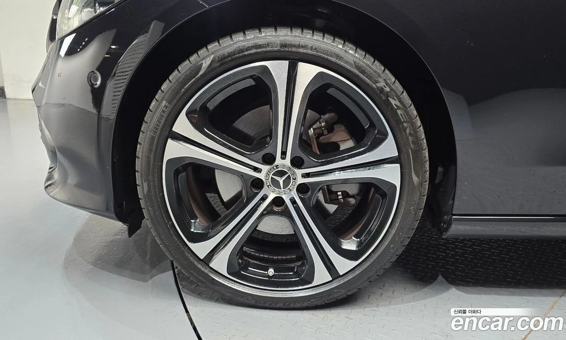 Mercedes-Benz C 300 C300 4MATIC Avantgarde, снимка 5 - Автомобили и джипове - 56122745