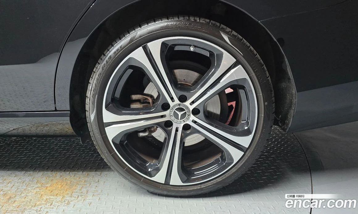 Mercedes-Benz C 300 C300 4MATIC Avantgarde, снимка 7 - Автомобили и джипове - 56122745