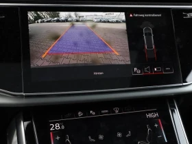 Audi Q8 55 TFSIe/PLUG-IN/FACELIFT/S-LINE/B&O/PANO/MATRIX/, снимка 9