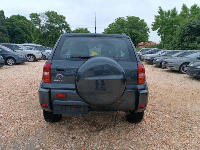 Toyota Rav4, снимка 4 - Автомобили и джипове - 45807641