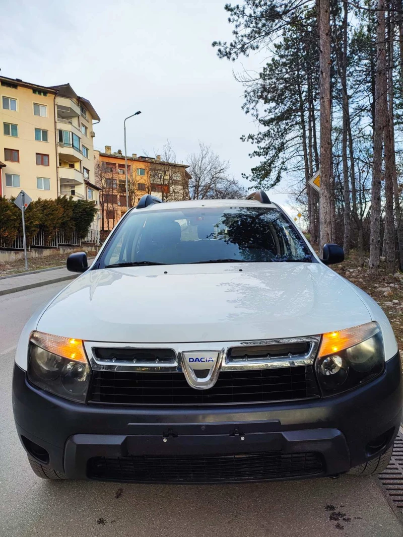 Dacia Duster 1.6-Swiss, снимка 11 - Автомобили и джипове - 48784973