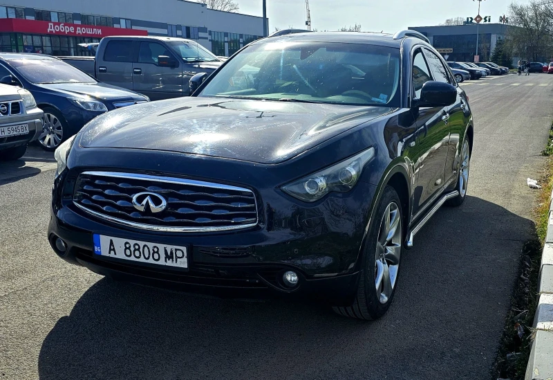 Infiniti Fx 30 Premium s, снимка 2 - Автомобили и джипове - 52247232