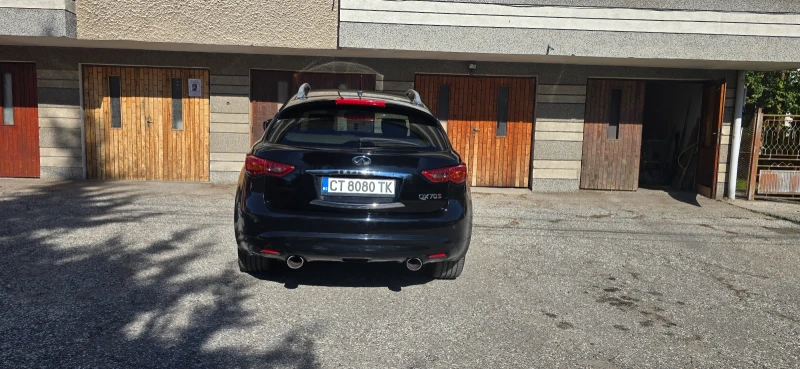 Infiniti QX70, снимка 4 - Автомобили и джипове - 52241659