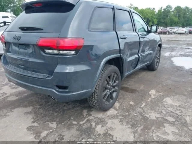 Jeep Grand cherokee ALTITUDE - изображение 4