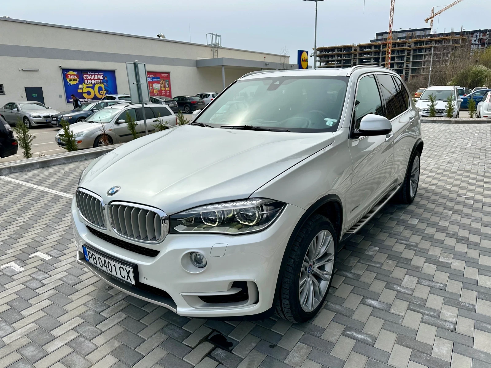 BMW X5 xDrive 40d B&O - изображение 4