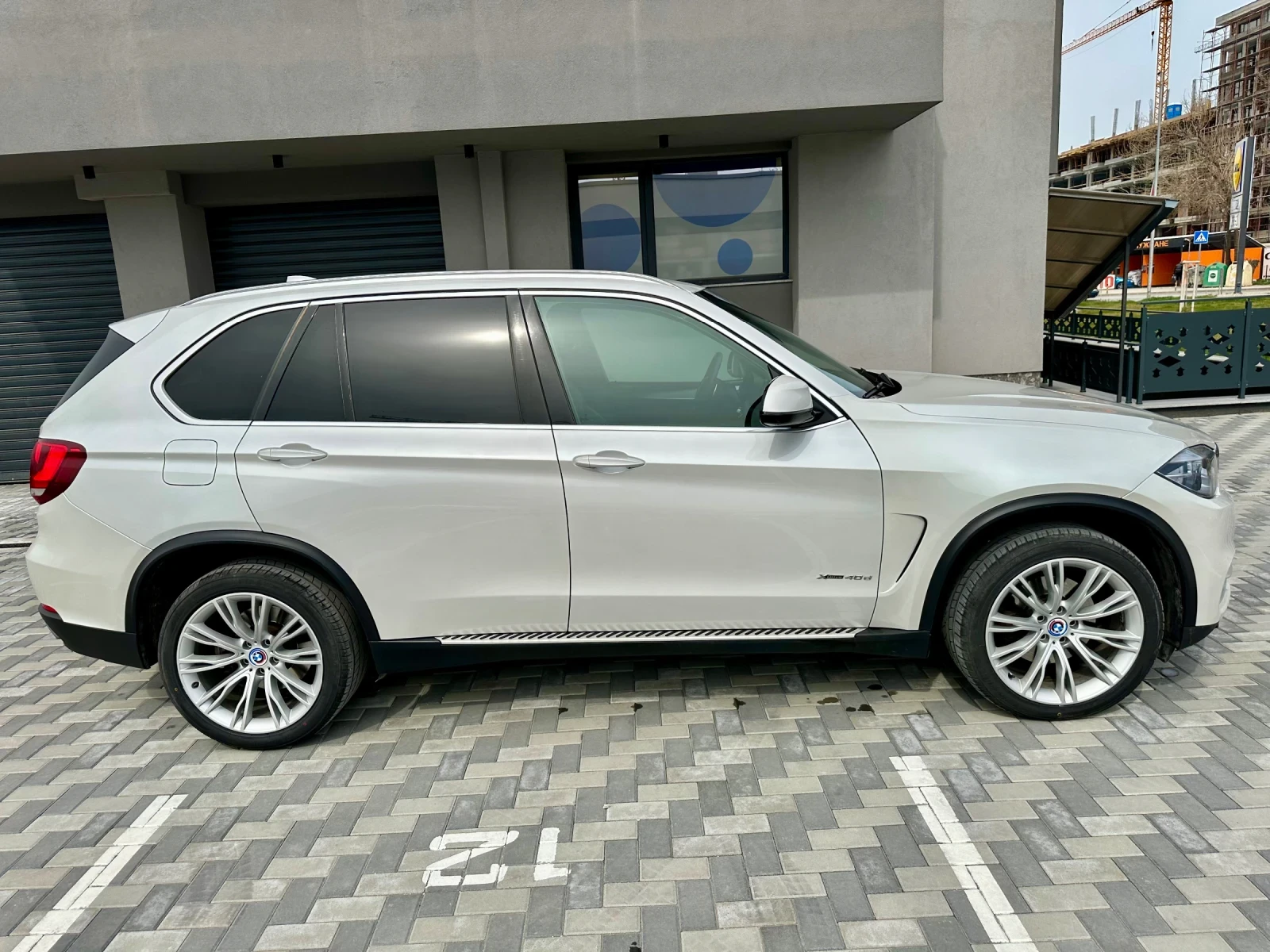 BMW X5 xDrive 40d B&O - изображение 5