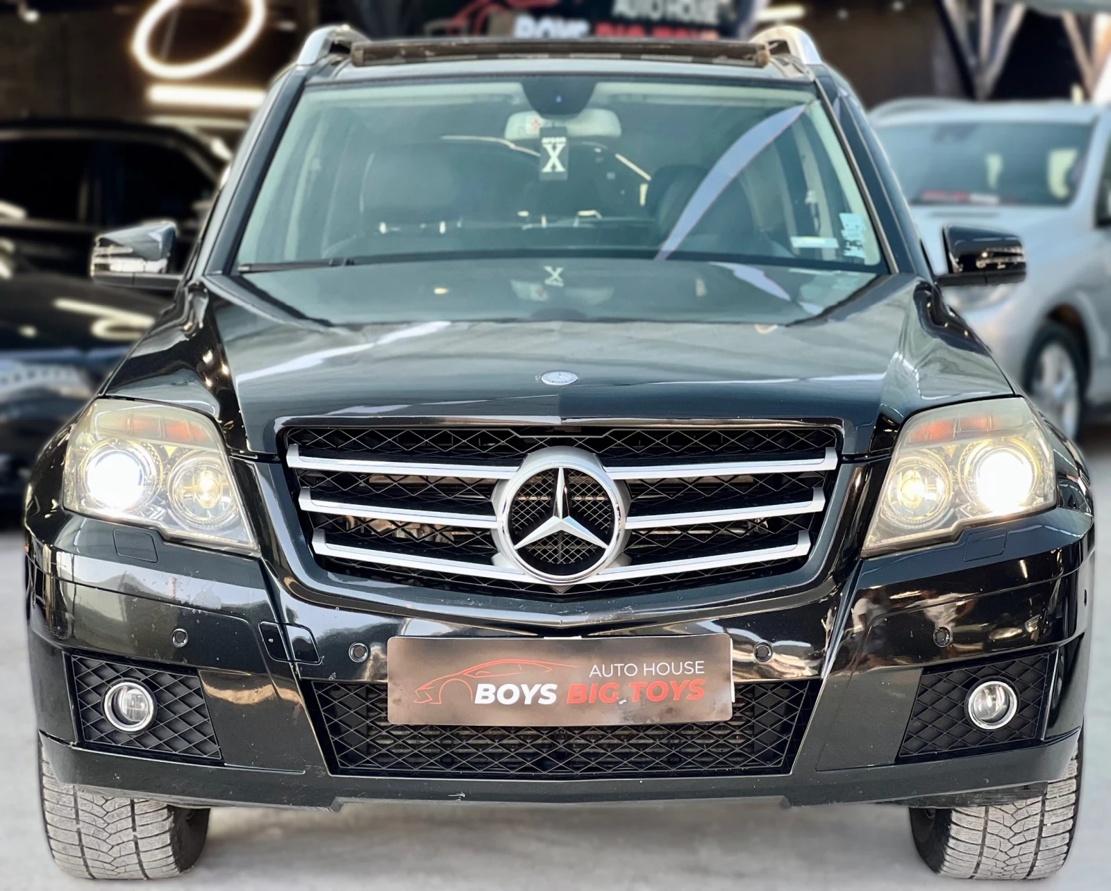 Mercedes-Benz GLK 320CDI* 4Matic* Панорама* F1* Черен* 4х4* Уникат*  - изображение 4