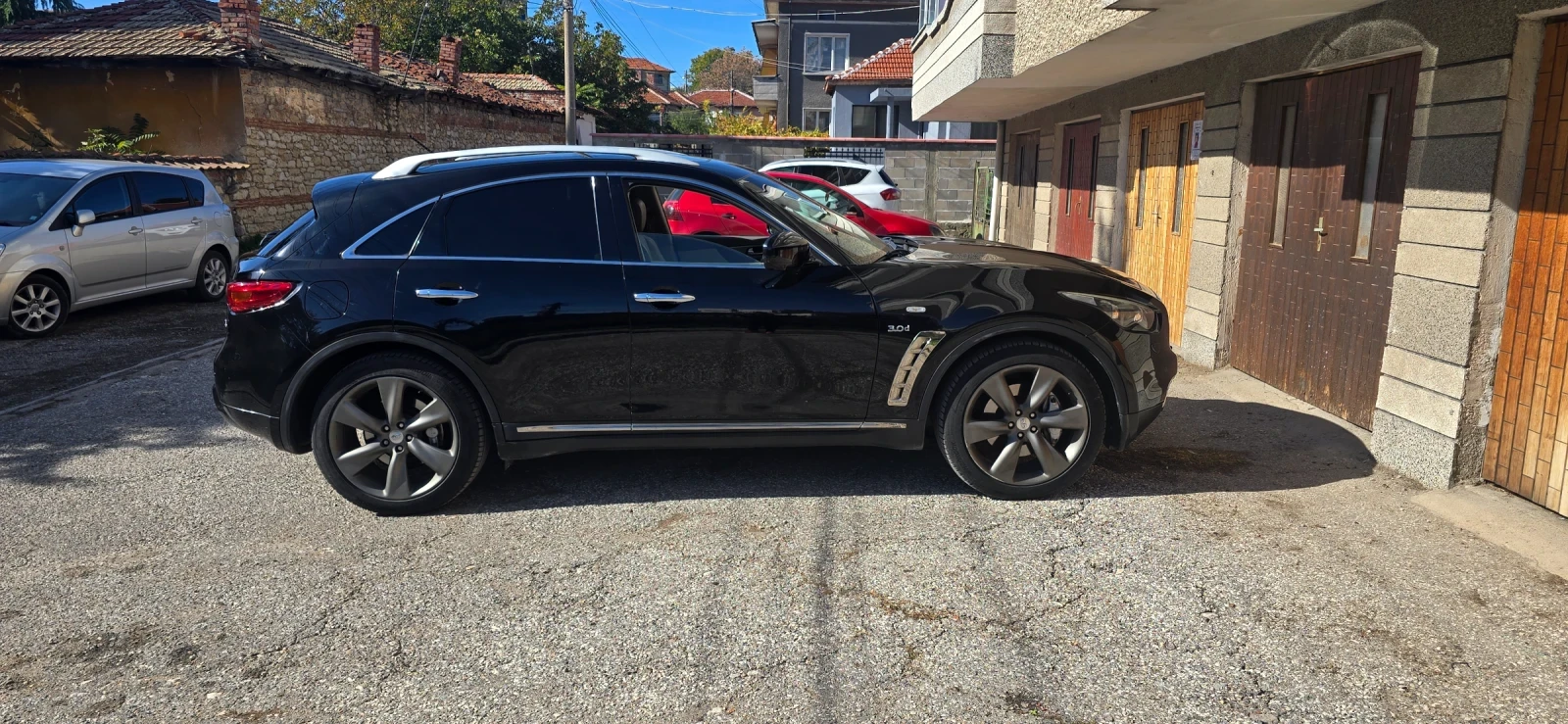 Infiniti QX70 | Mobile.bg   1