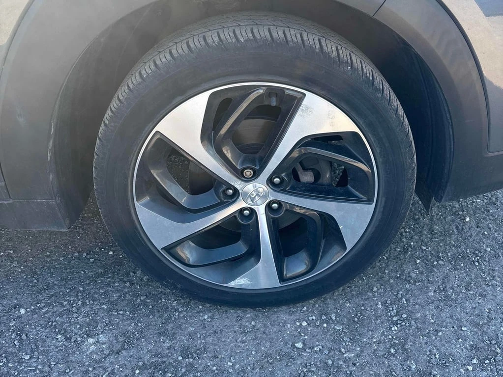 Hyundai Tucson * Premium * CARFAX * БЕЗ ПЪРВОНАЧАЛНА ВНОСКА - изображение 10