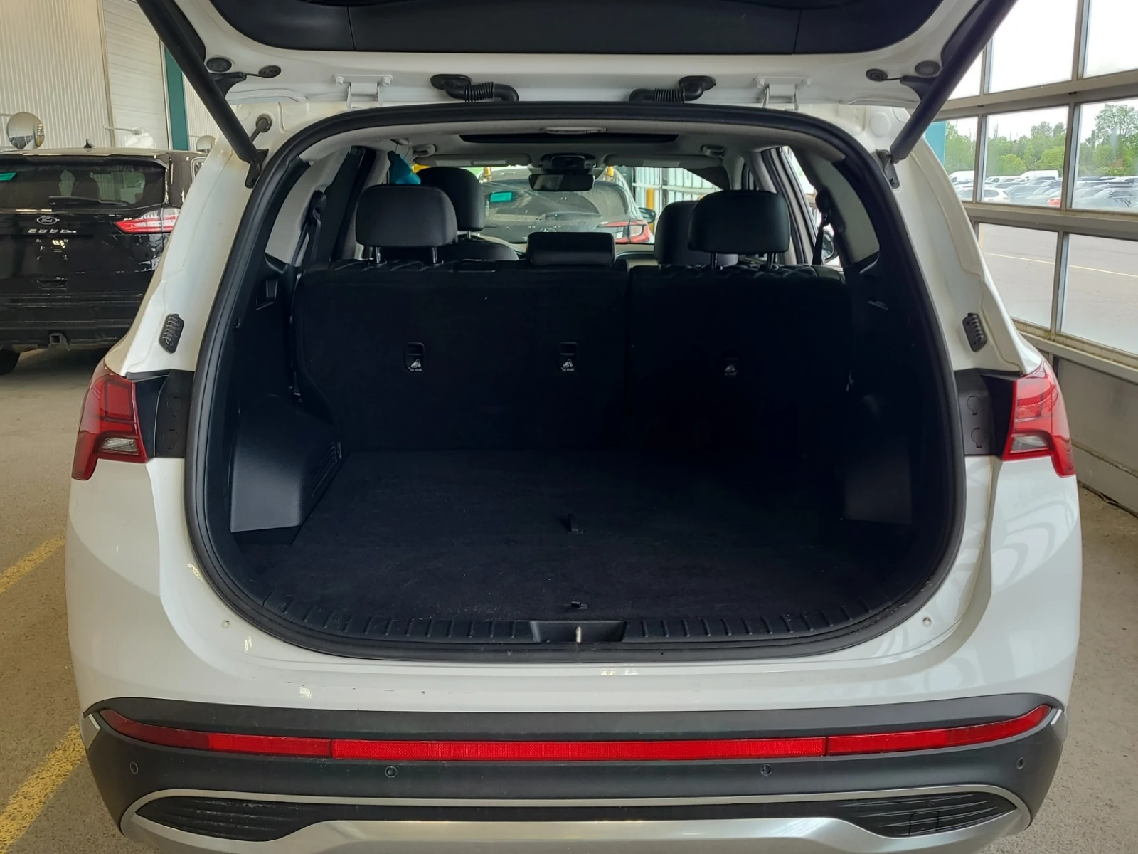 Hyundai Santa fe LUXURY* Pano* Back cam* Обдухване* Подгрев* Keyles, снимка 10 - Автомобили и джипове - 54820619
