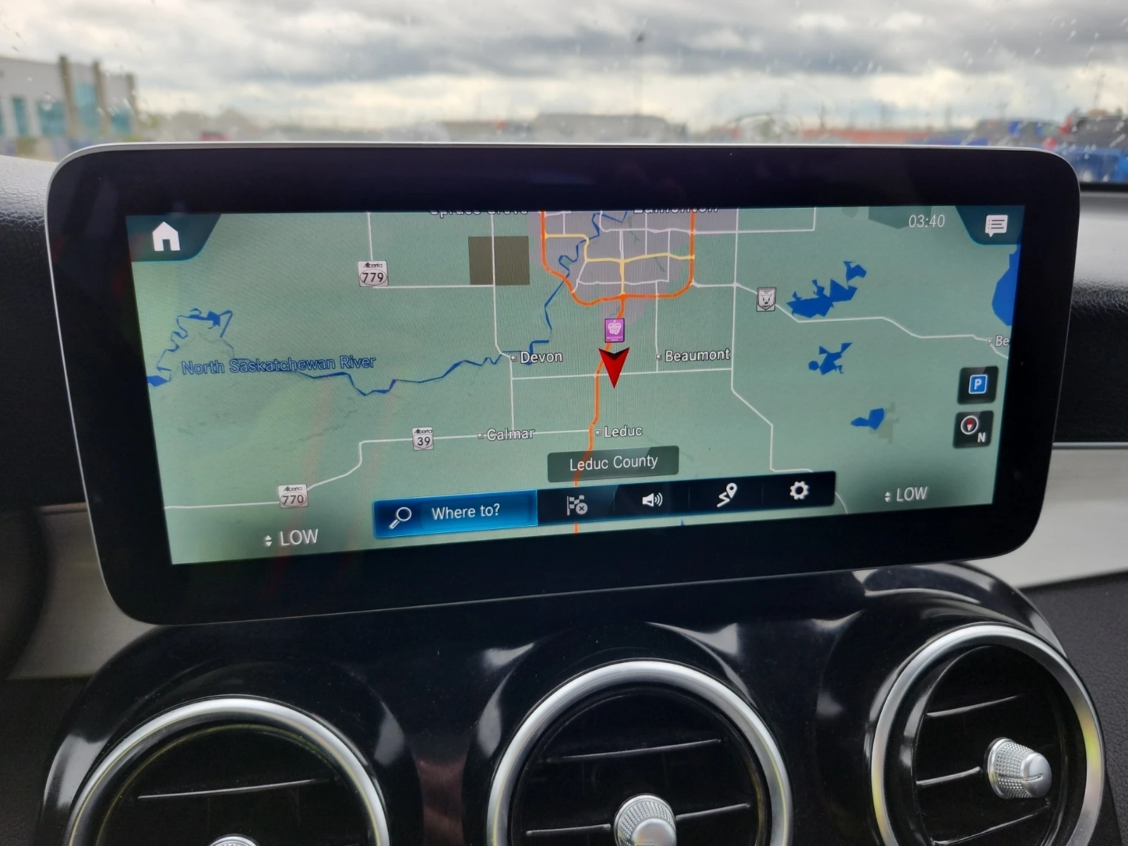 Mercedes-Benz GLC 300 ПАНОРАМА * ПОДГРЕВИ * Blind Spot * CARFAX, снимка 14 - Автомобили и джипове - 54991589