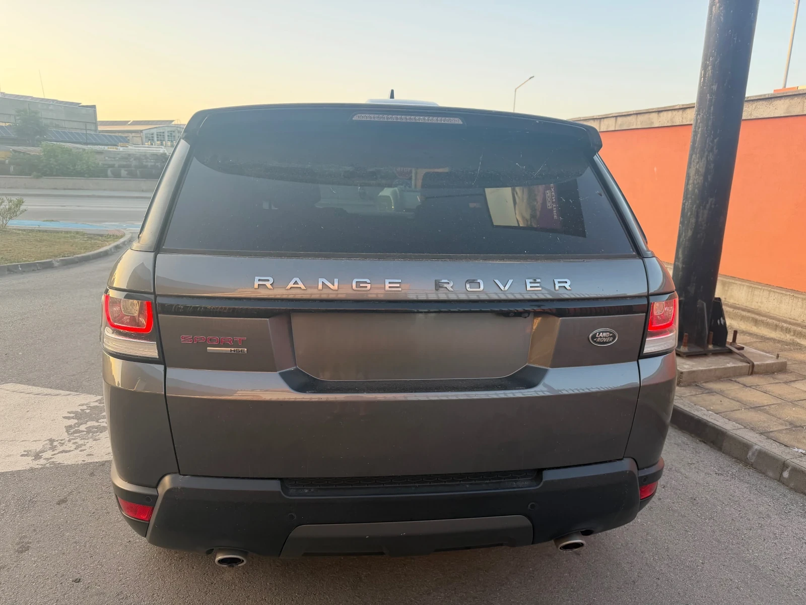 Land Rover Range Rover Sport 3.0D* ПОДГРЕВ* Нови* Гуми, снимка 7 - Автомобили и джипове - 55081393