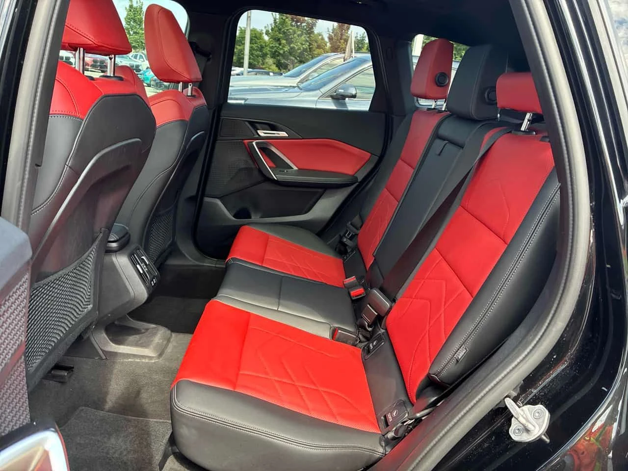 BMW X1 xDrive28i M SPORT | CARFAX | АВТОКРЕДИТ , снимка 13 - Автомобили и джипове - 55483097