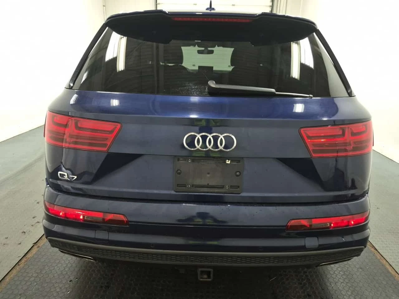 Audi Q7 * TECHNIK * CARFAX * Без инциденти * 63k km!!!, снимка 4 - Автомобили и джипове - 55550854