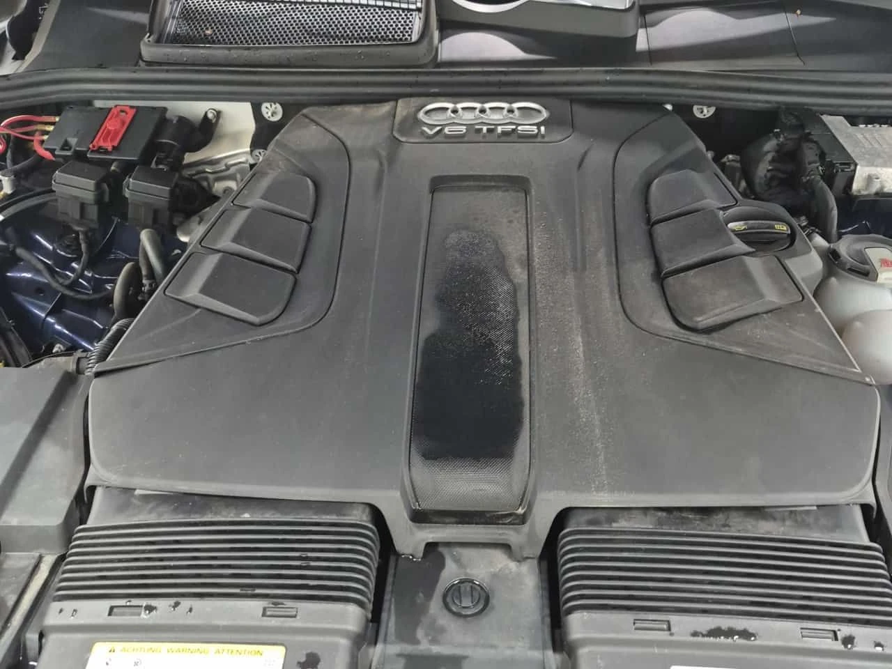 Audi Q7 * TECHNIK * CARFAX * Без инциденти * 63k km!!!, снимка 16 - Автомобили и джипове - 55550854