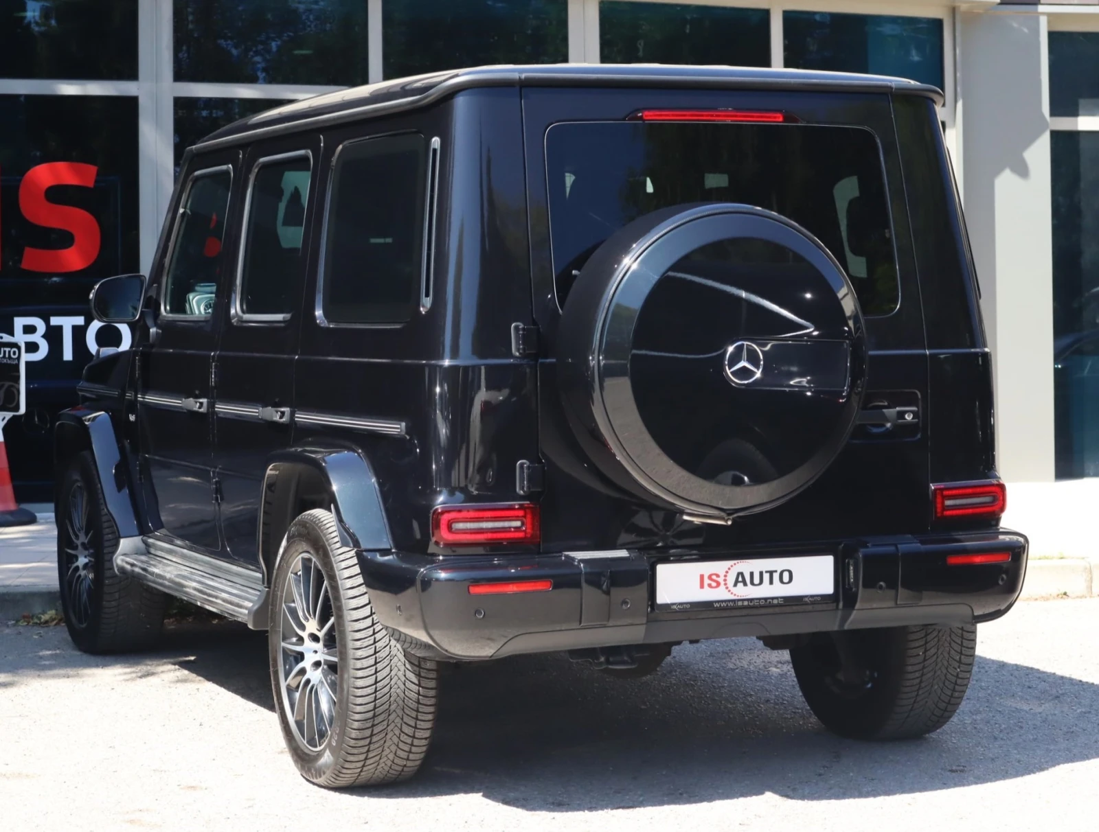 Mercedes-Benz G 500 V8 AMG/Designo/Burmester/Обдухване/Шибедах/Алканта, снимка 4 - Автомобили и джипове - 55568262