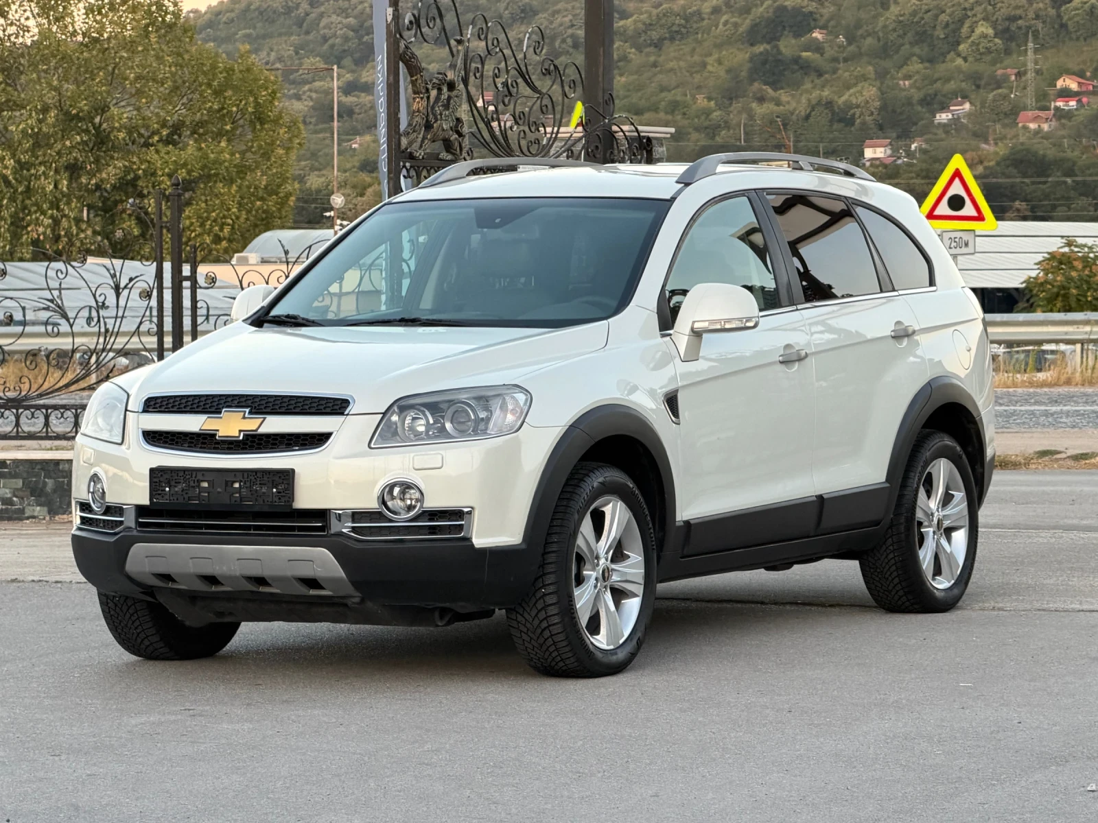 Chevrolet Captiva 2.0VCDI 4x4 6+ 1 АВТОМАТ