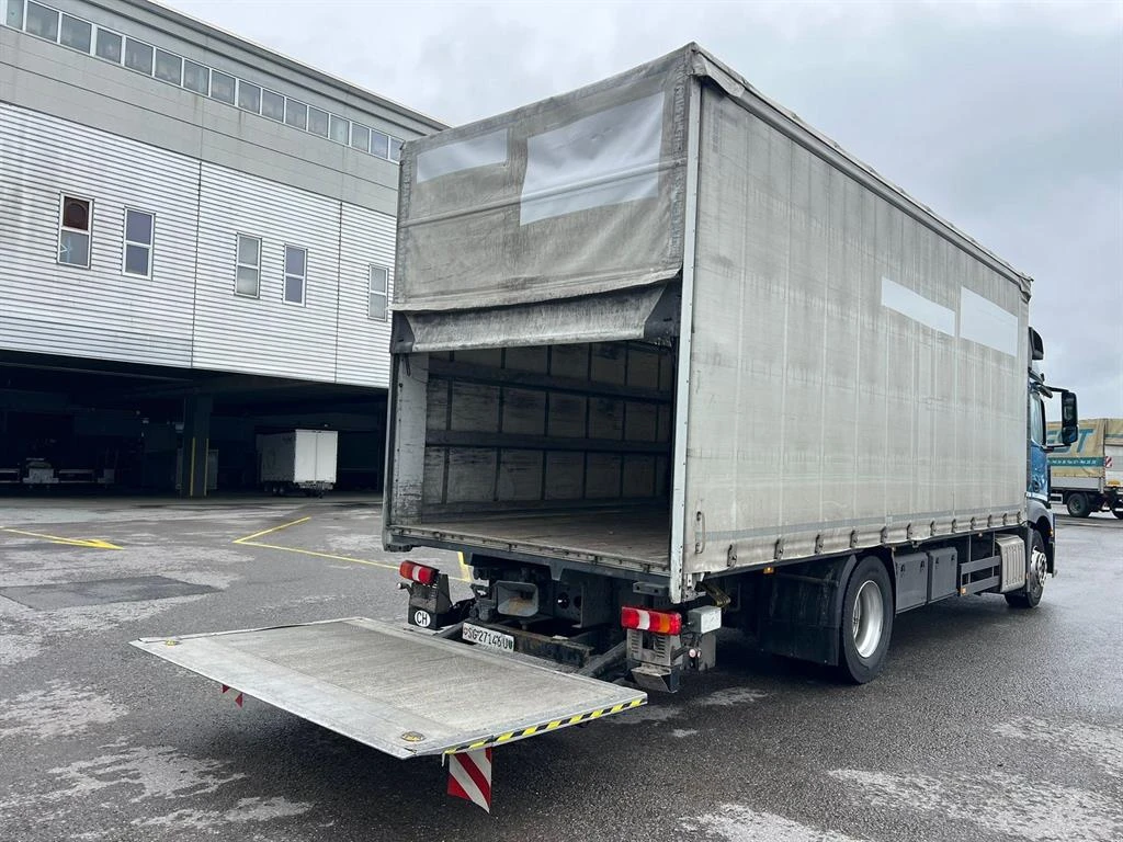 Mercedes-Benz Actros 1843 Борд, сервизна книжка, снимка 5 - Камиони - 54200281