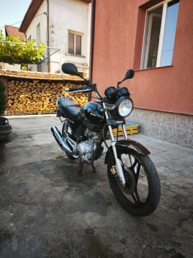 ������ Yamaha YBR